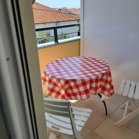Piccola Πανσιόν Ζαντάρ