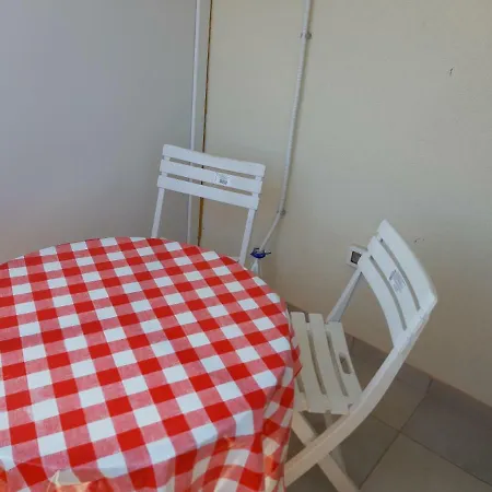 Πανσιόν Piccola Ζαντάρ